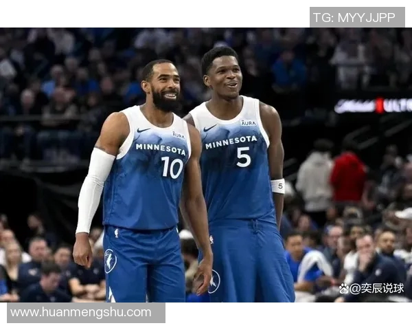 森林狼首发：迪温琴佐、康利、麦丹、兰德尔、里德