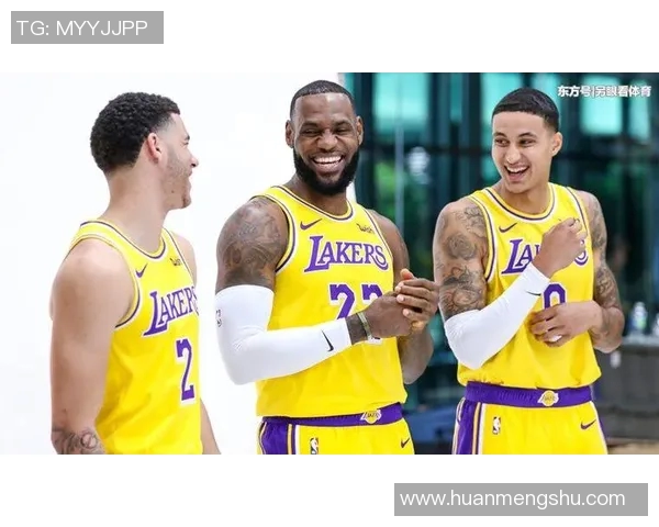 湖人单节输21分根源！艾顿文森特攻守全崩，连续打成战犯，放弃吧