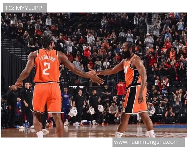 步行者队交易得到祖巴茨，是为了填补谁离队后的空缺？